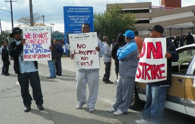 Detroit's sewage workers struck for a week against the assault on Detroit.