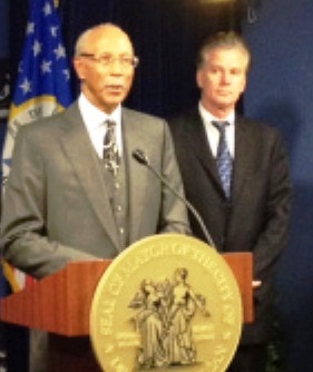 Detroit Mayor Dave Bing (l) and Michigan Treasurer Andy Dillon, who heads Financial Review Team.