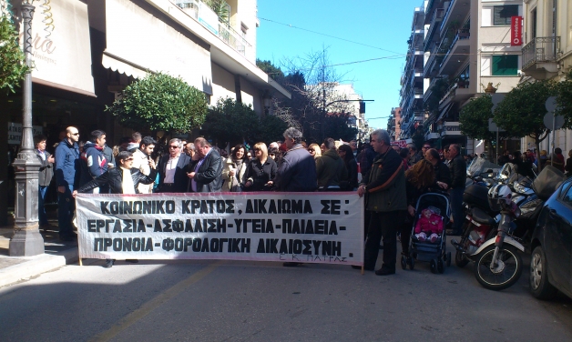 Police hold Greek farmers with vehicles back in protest in Patras, Greece Feb 20