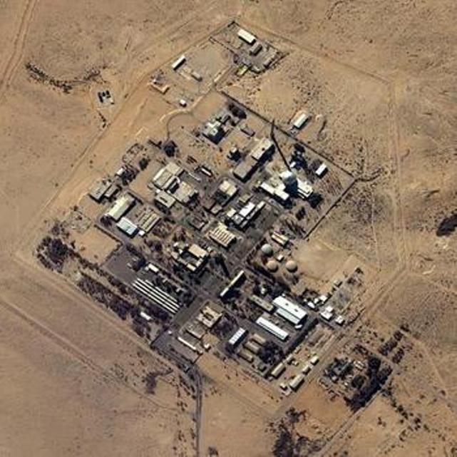 Israeli nuclear and chemical weapons manufacturing facility at Dimona (image by sodahead.com)
