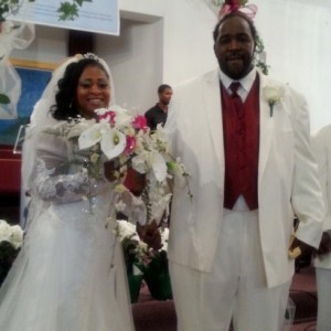 Davontae's parents Taminko Sanford-Tilmon and Jermaine Tilmon at their wedding in July.