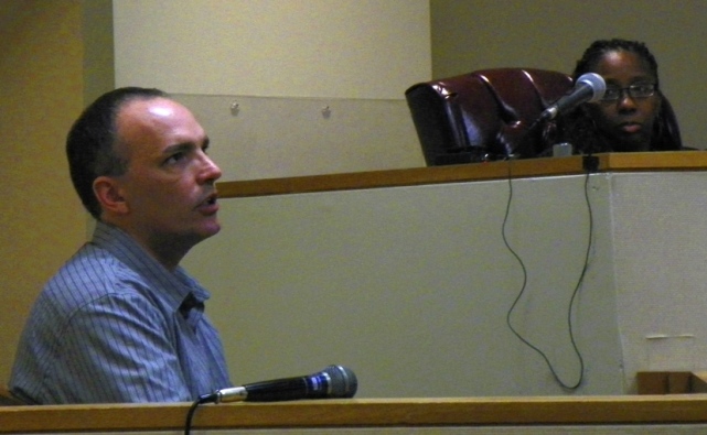 Jay Schlenkerman, now convicted of nine felonies, testifies against Charles Jones in 2012 preliminary exam, as Judge E. Lynise Bryant-Weekes listens. Photo: Diane Bukowski