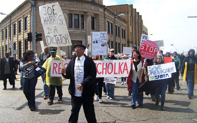 Rev. Pinkney leads first march against EM takeover under Public Act 4, that of Benton Harbor under Joe Harris.