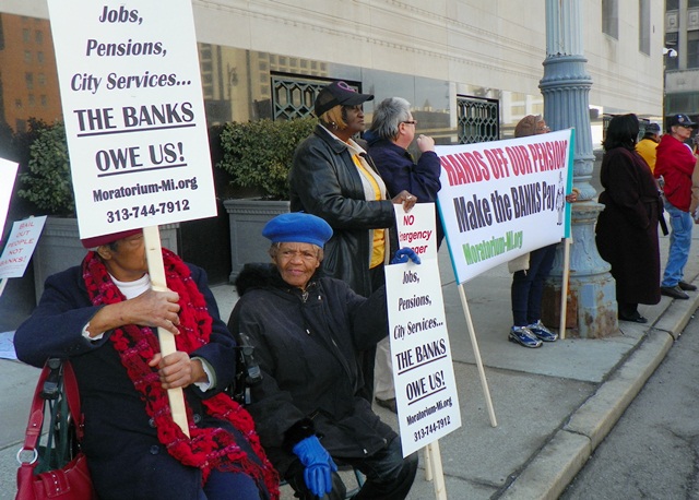 Retirees protest at bankruptcy court in Detroit June 1, 2014.