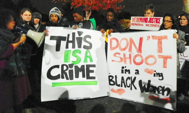Youth protested outside Dearborn Heights police headquarters Nov. 17, 2013. Photo: Diane Bukowski